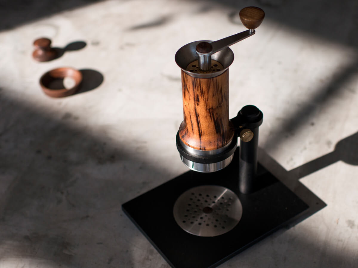 Aram | Steel Support for Espresso Maker