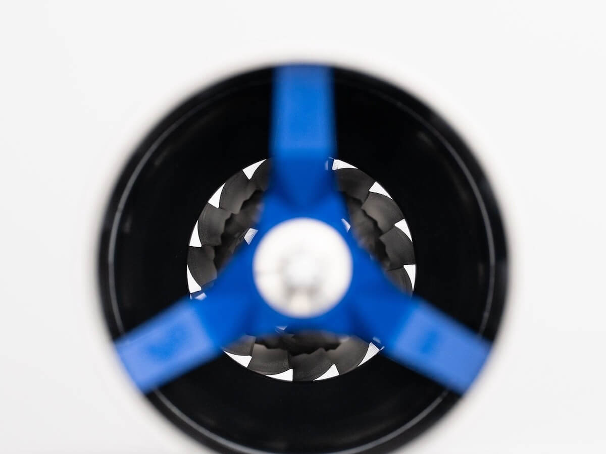 Comandante | C40 Lab Series - Nitro Blade