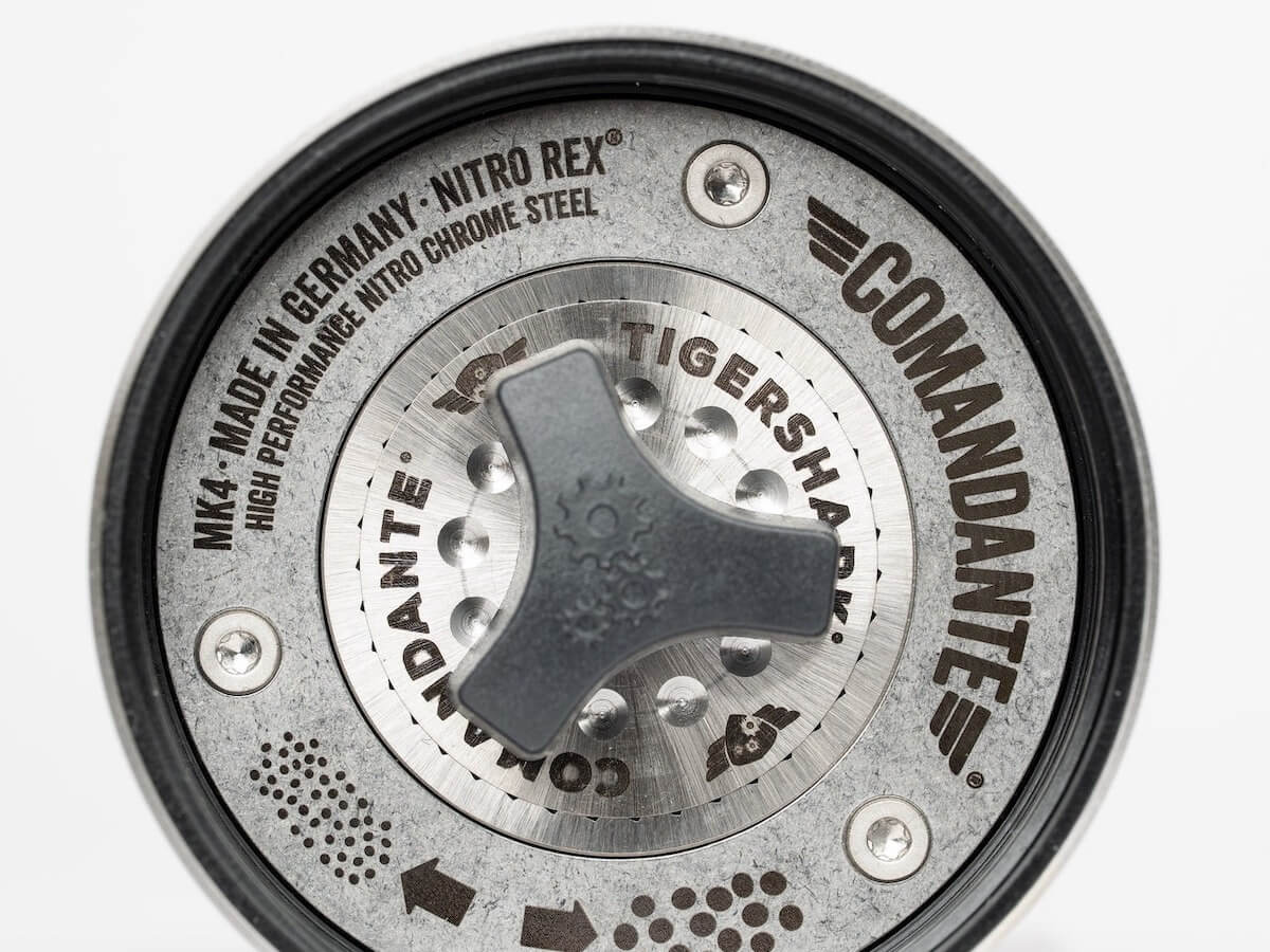 Comandante | C40 Lab Series - Tigershark