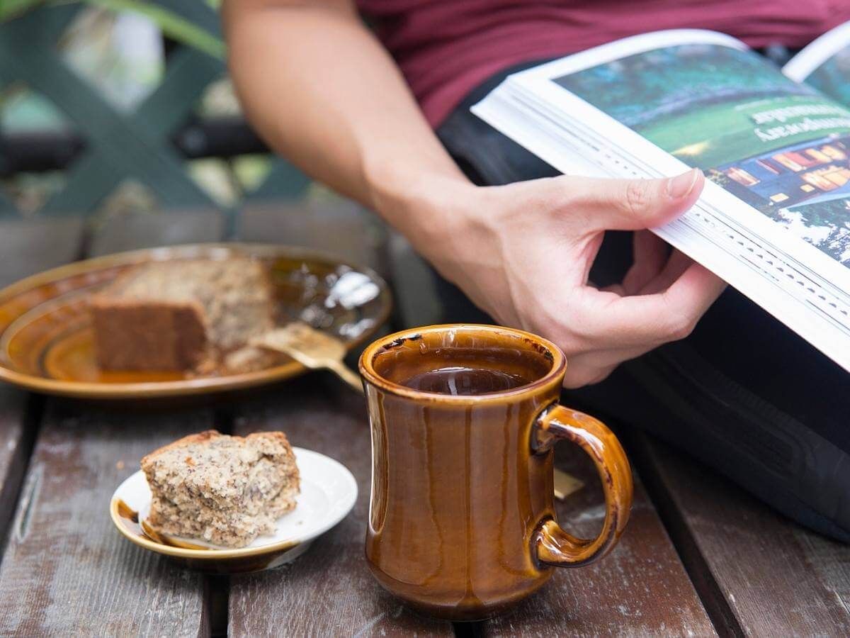 Loveramics | Hutch Mug (Potters Colours)