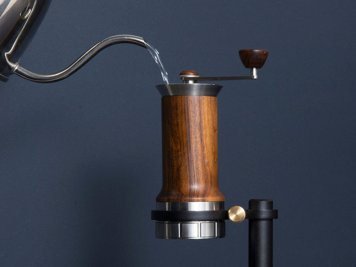 Aram | Espresso Maker - Chestnut