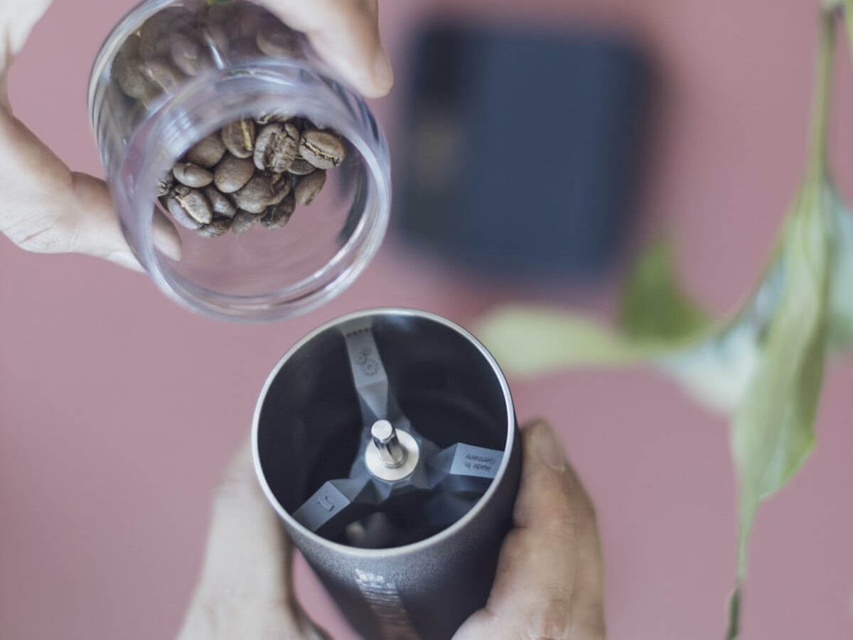 Comandante | C40 MK4 Nitro Blade Coffee Grinder - American Cherry