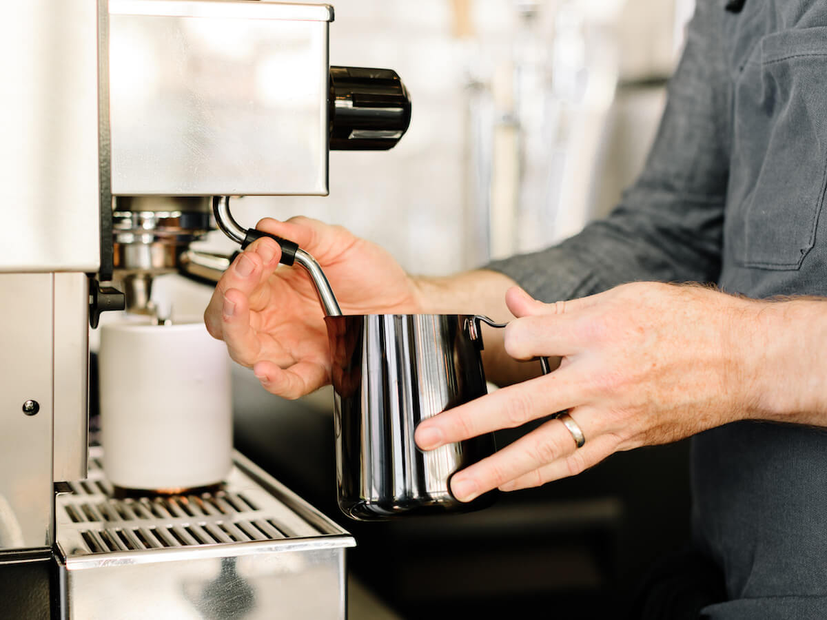 Fellow | Eddy Steaming Pitcher - Graphite