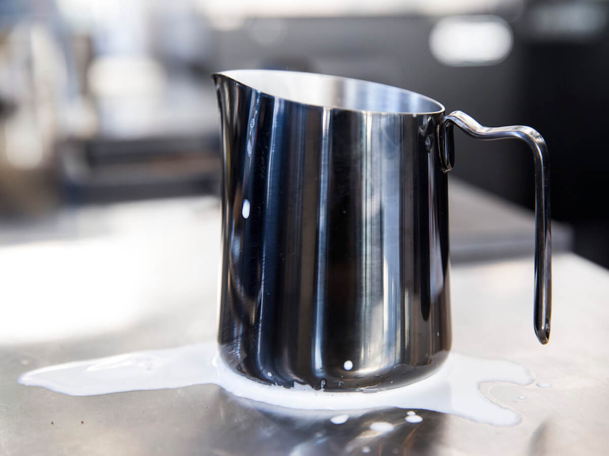 Fellow | Eddy Steaming Pitcher - Graphite