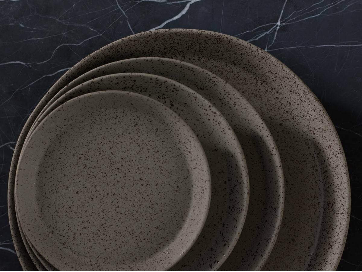 Loveramics | Stone 23cm Salad Plate